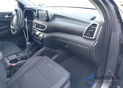 2019 Hyundai Tucson Value z USA, uszkodzony, nr VIN KM8J3CA47KU077034